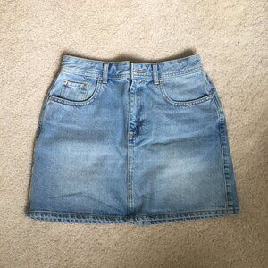 BDG x Urban Outfitters Denim Skirt - Medium - LIKE NEW!